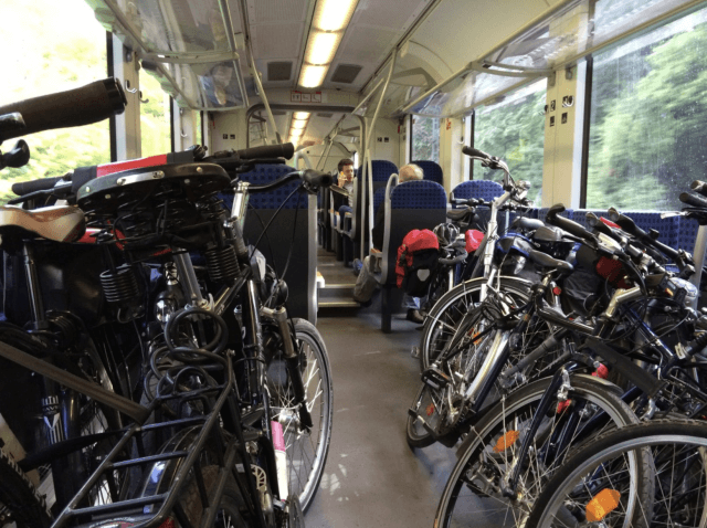 Rover en Fietsersbond boos over reserveringsplicht fiets in trein