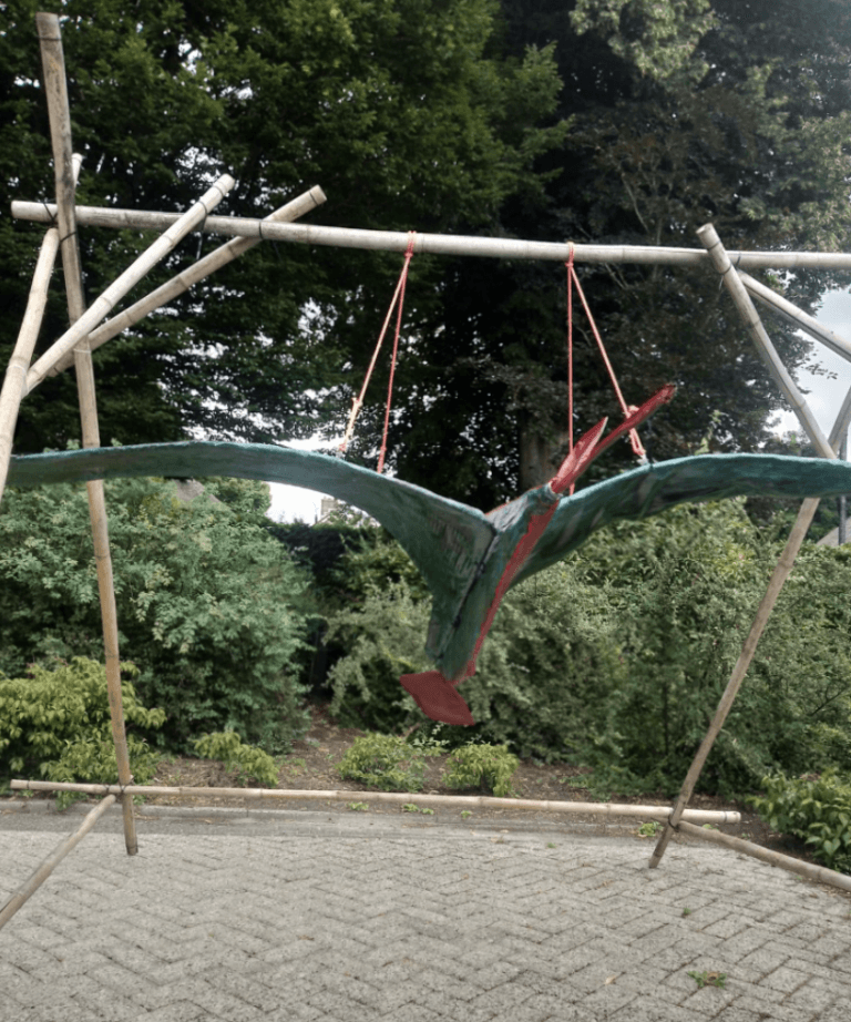 De geschiedenis van een vogel die niet mocht vliegen omdat het Festival bij de Vijver niet door ging