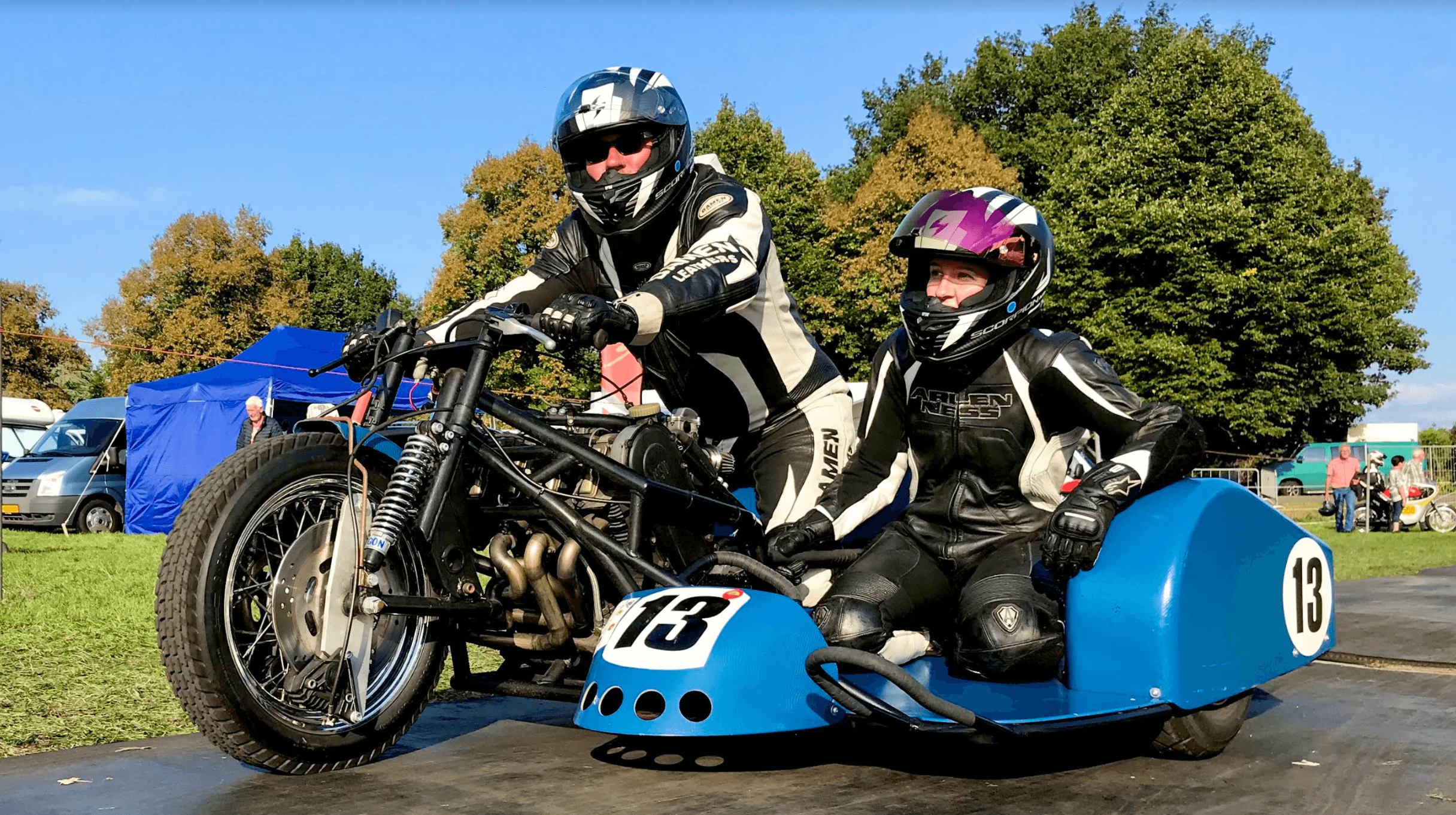 Historisch motorengeweld op de Luttenbergring