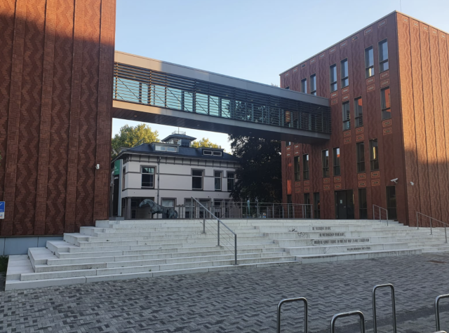 Veel studenten en medewerkers uit Oekraïne en Rusland bij de Saxion Hogeschool
