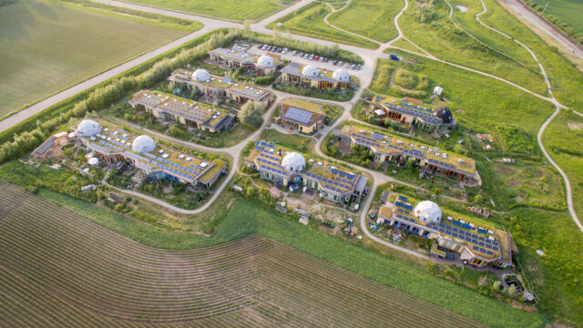 Paul Hendriksen, wat doe jij duurzaam in de Aardehuiswoningen in Olst?