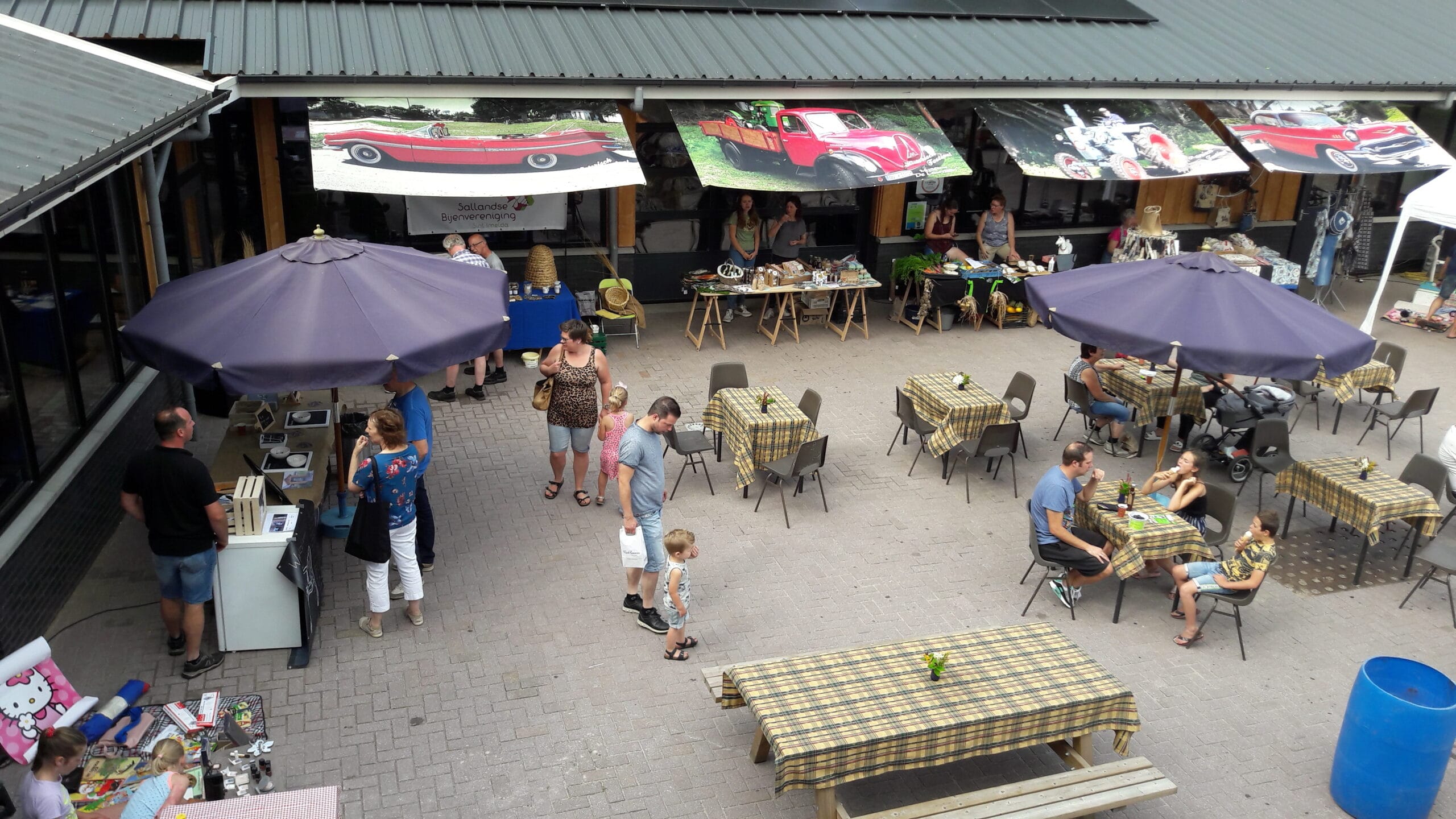 Voedsalland Boerenmarkt en Matjesmarkt in rondom De Laarman Luttenberg