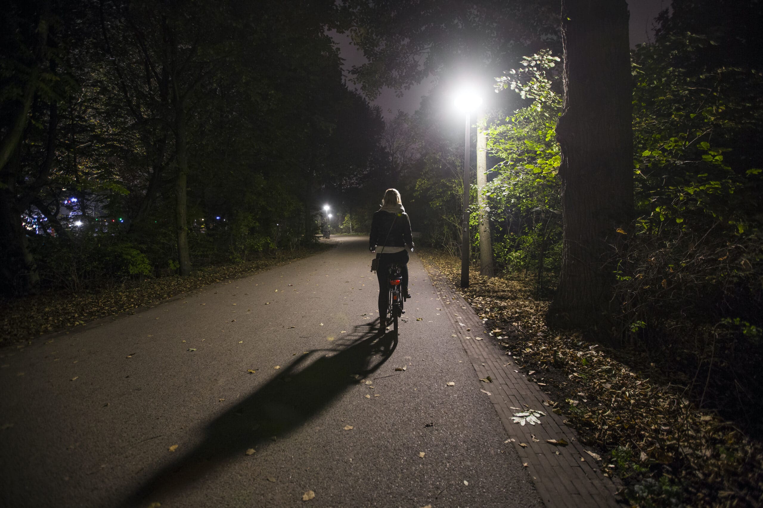 Merendeel fietsers voelt zich onveilig tijdens fietsrit in het donker