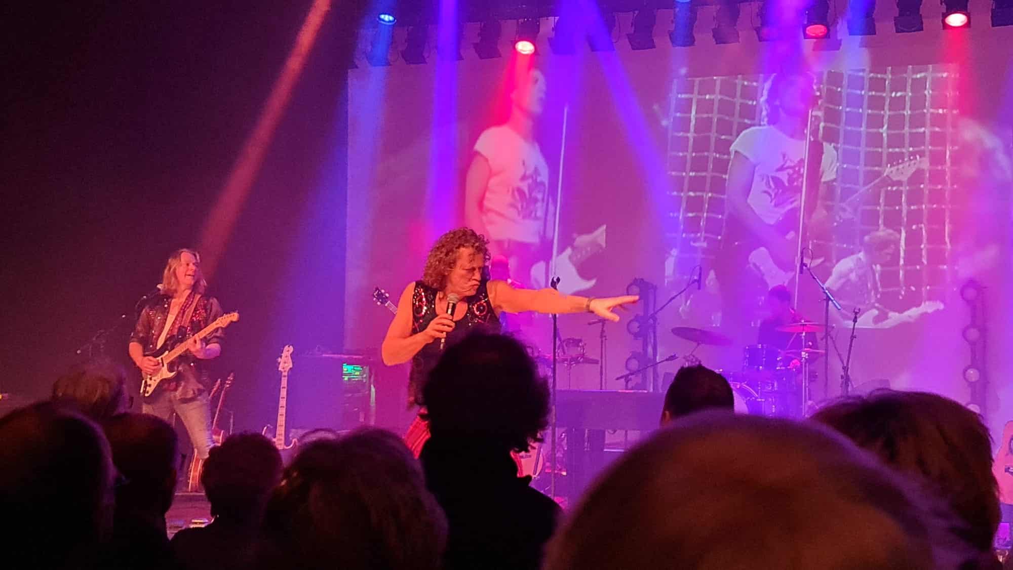 Recensie: Battle tussen The Stones en The Beatles in het HOFtheater