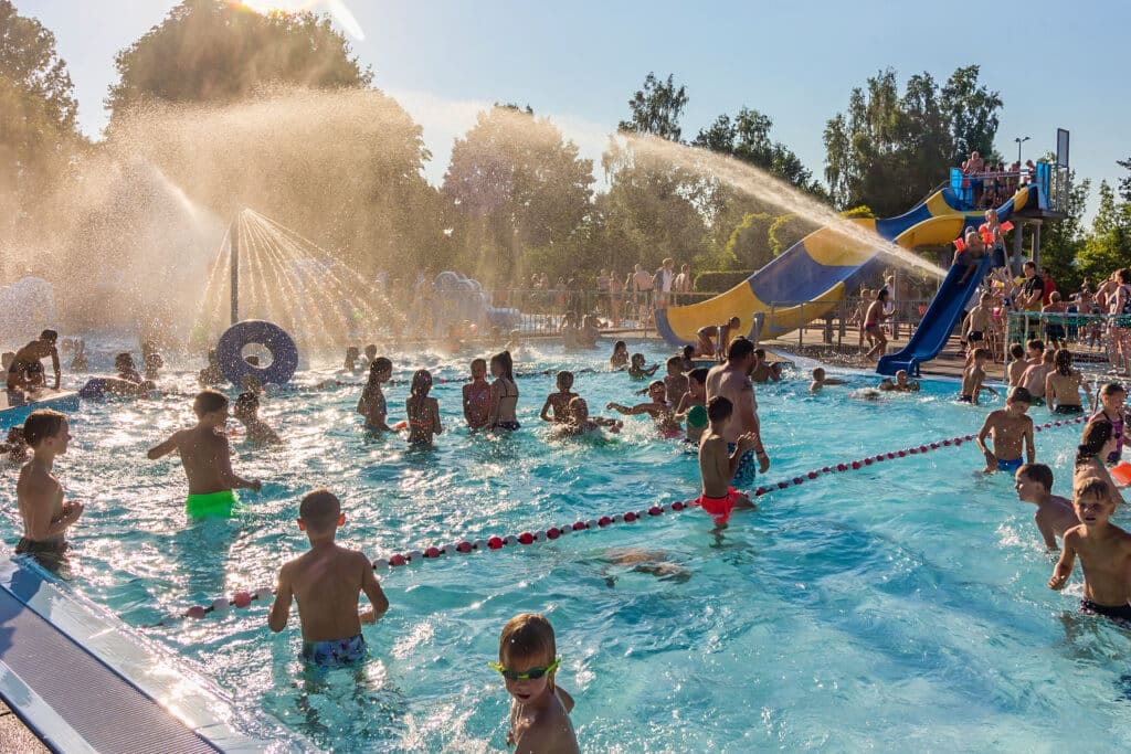 Waterspektakel in Zwembad De Welters