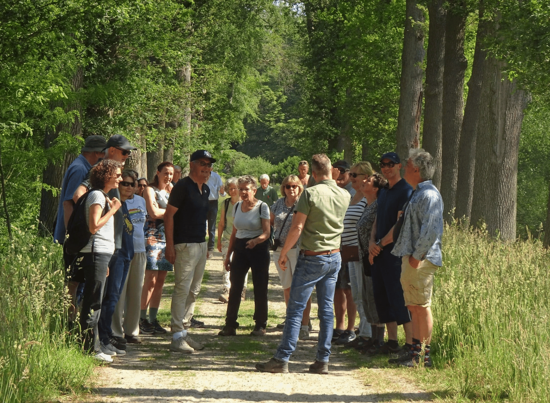 Wandeling, op zoek naar wat klimaatverandering doet met de natuur in Salland, stemt niet vrolijk