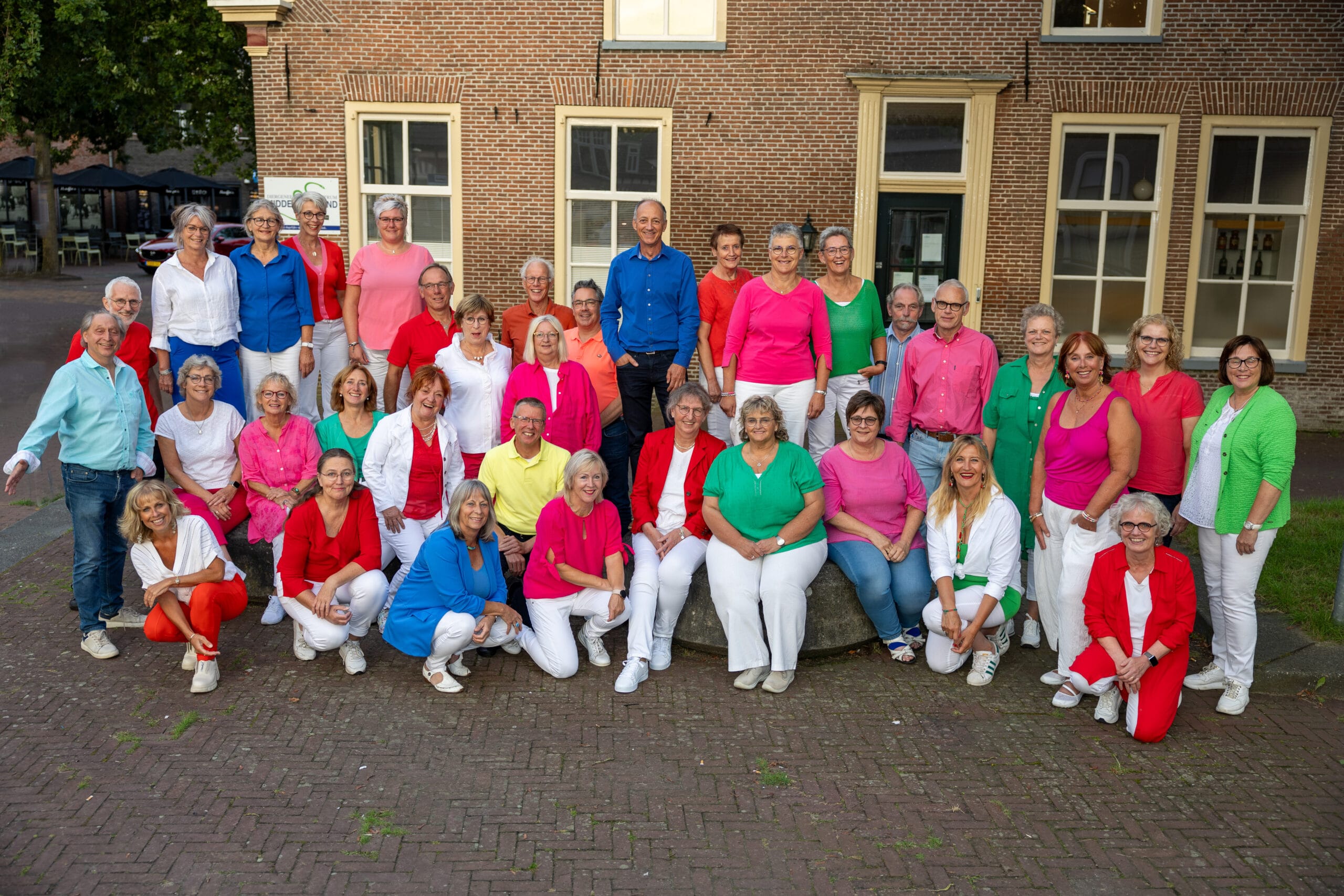 Meezingmiddag met Popkoor SVP in ‘t Kerkhuus in Heino