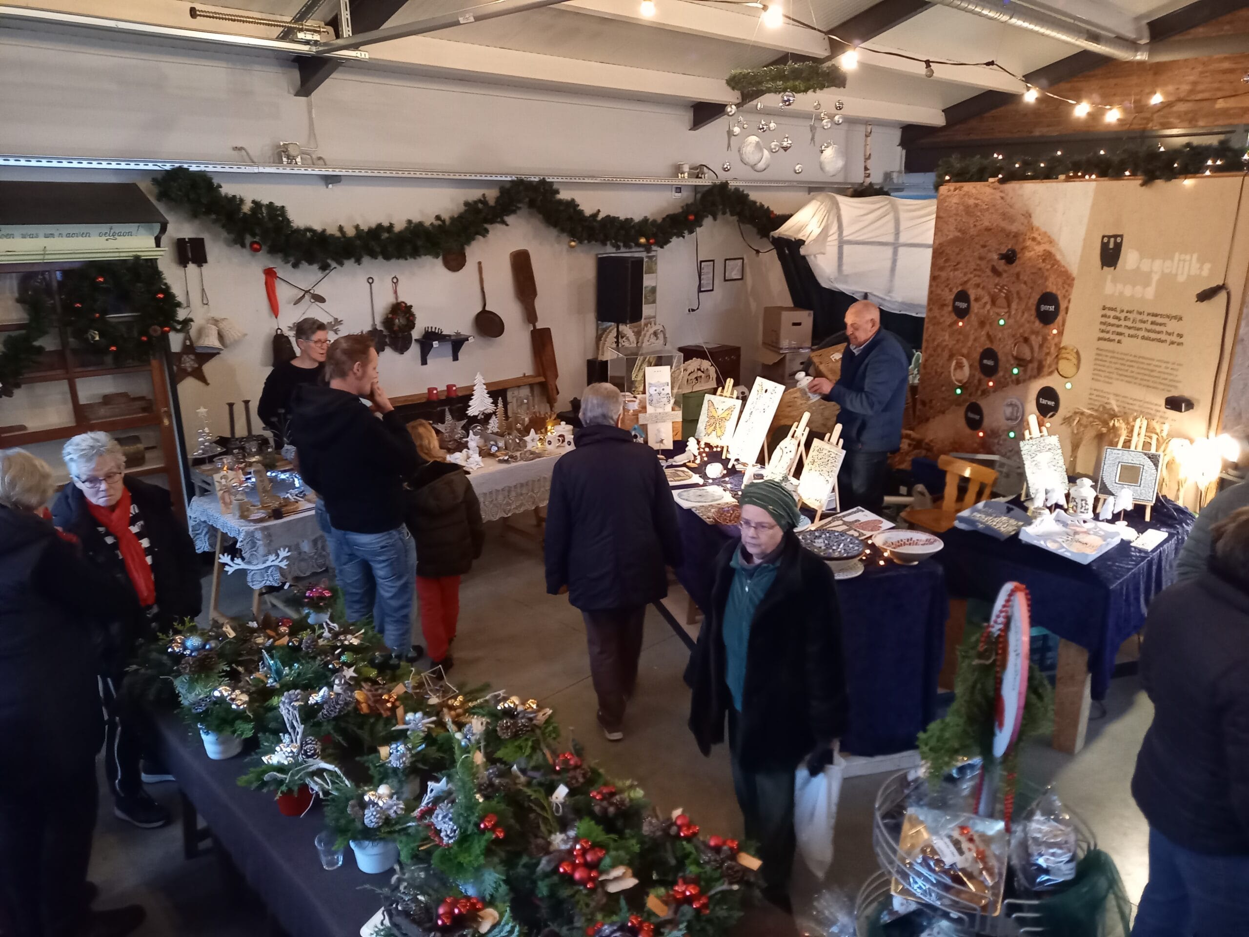 Indoor kerstmarkt bij De Laarman Luttenberg