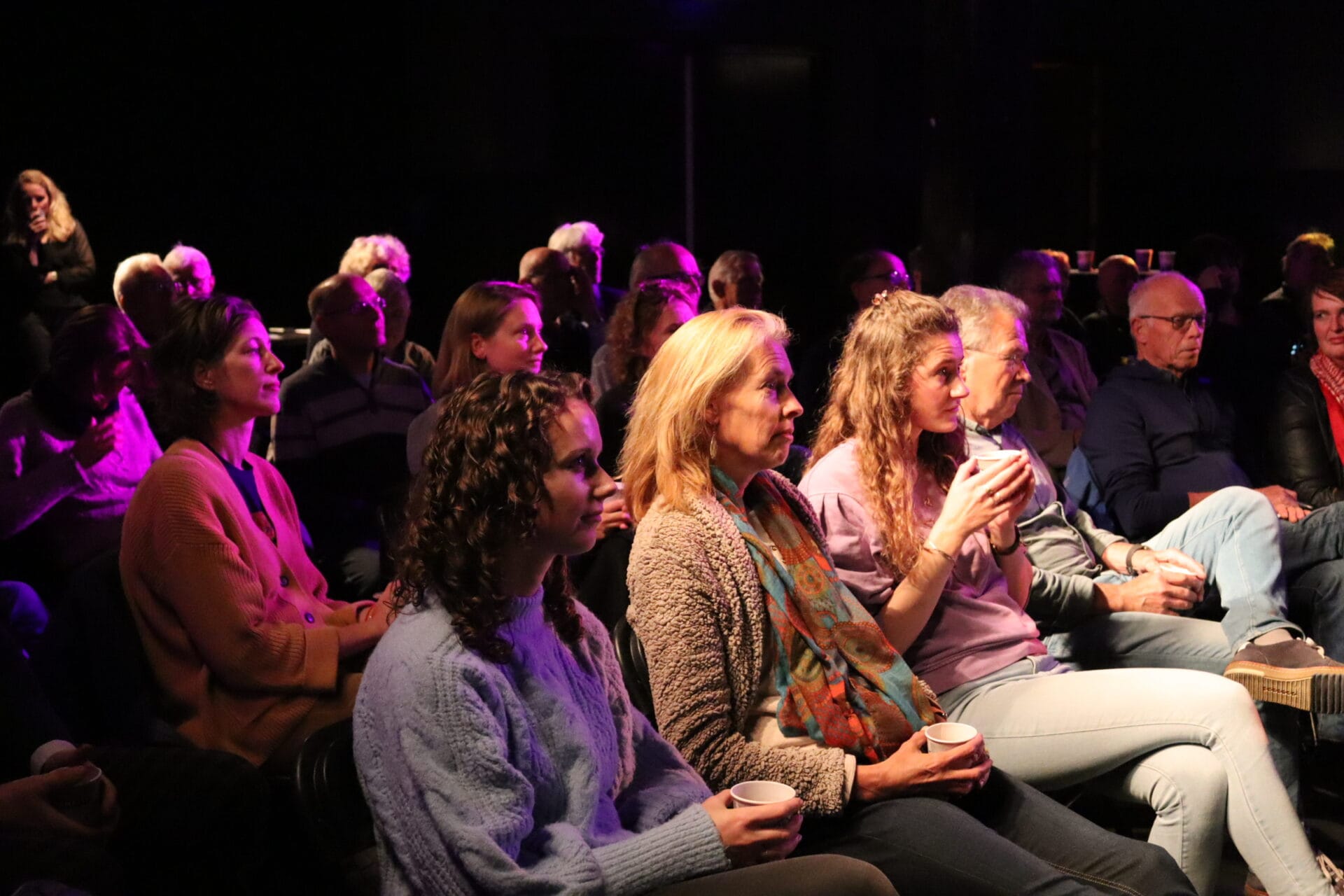 Kom naar de Bijpraatsessie 2024 van Natuur en Milieu Overijssel