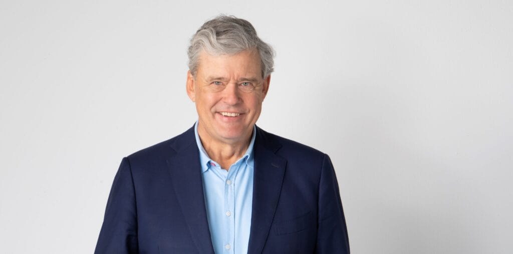 Lezing Charles Groenhuijsen in het Holstohus Olst