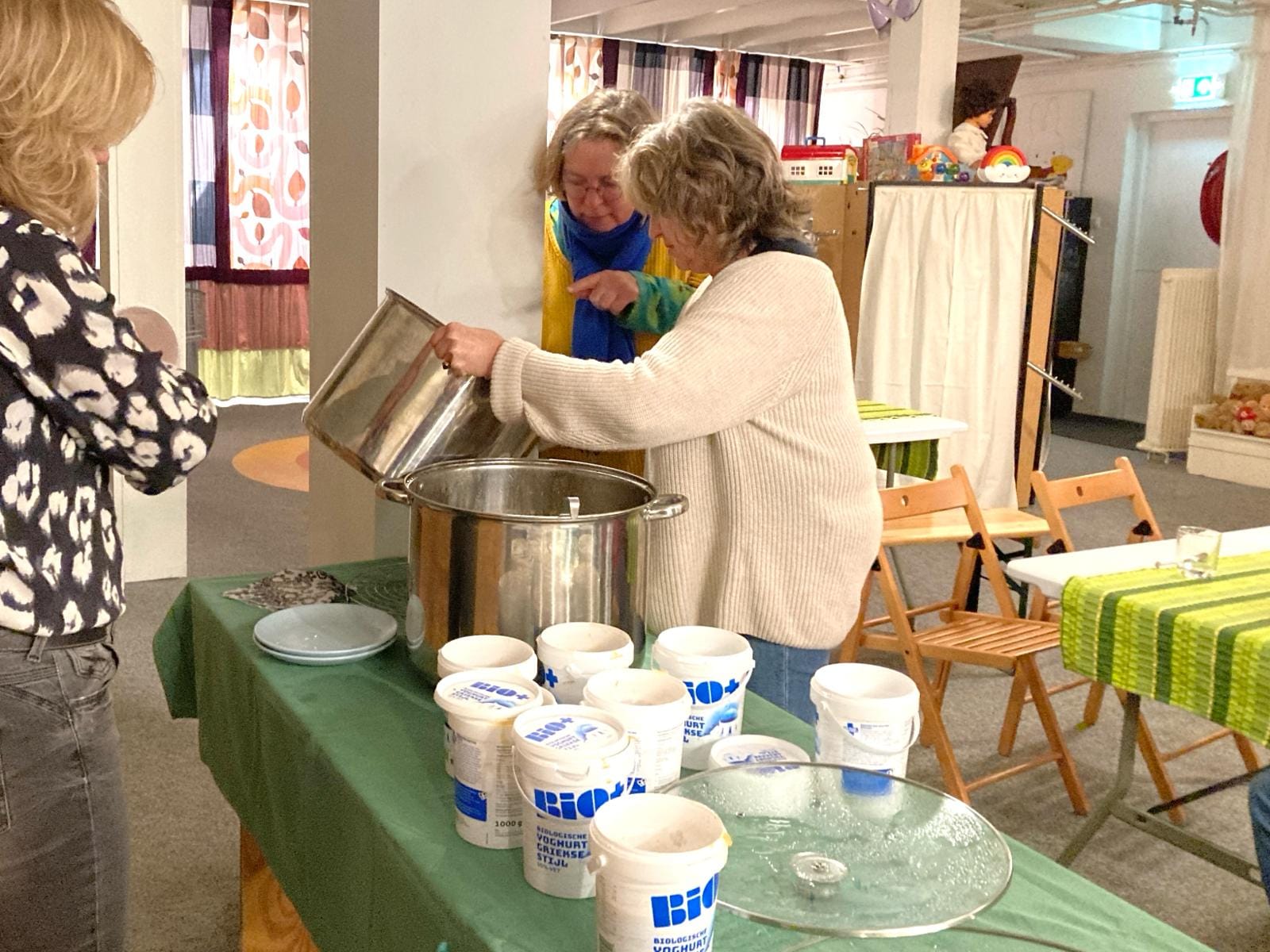 Olster Soepcafé in de week voor Pasen