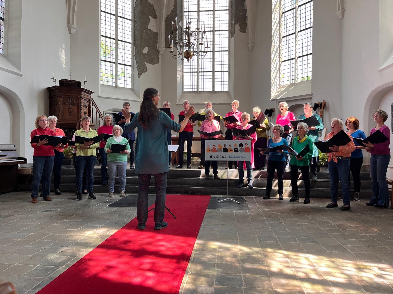 Wereldkoor Diepenveen en Wereldwijs Deventer weer van start