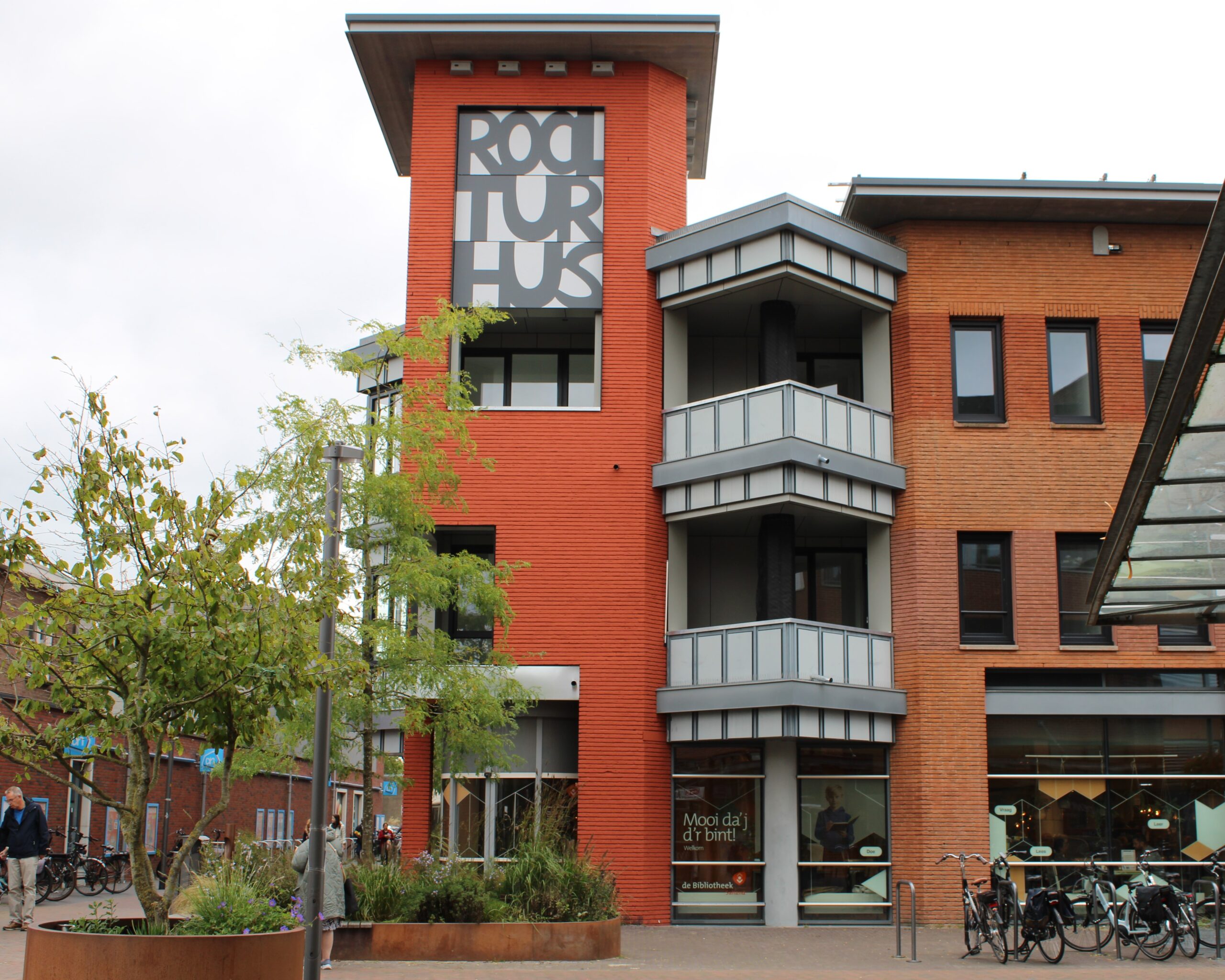 Interactieve lezing Journalist Maurits Martijn (de Correspondent) over kritisch kijken naar online nieuws in de Bibliotheek Raalte