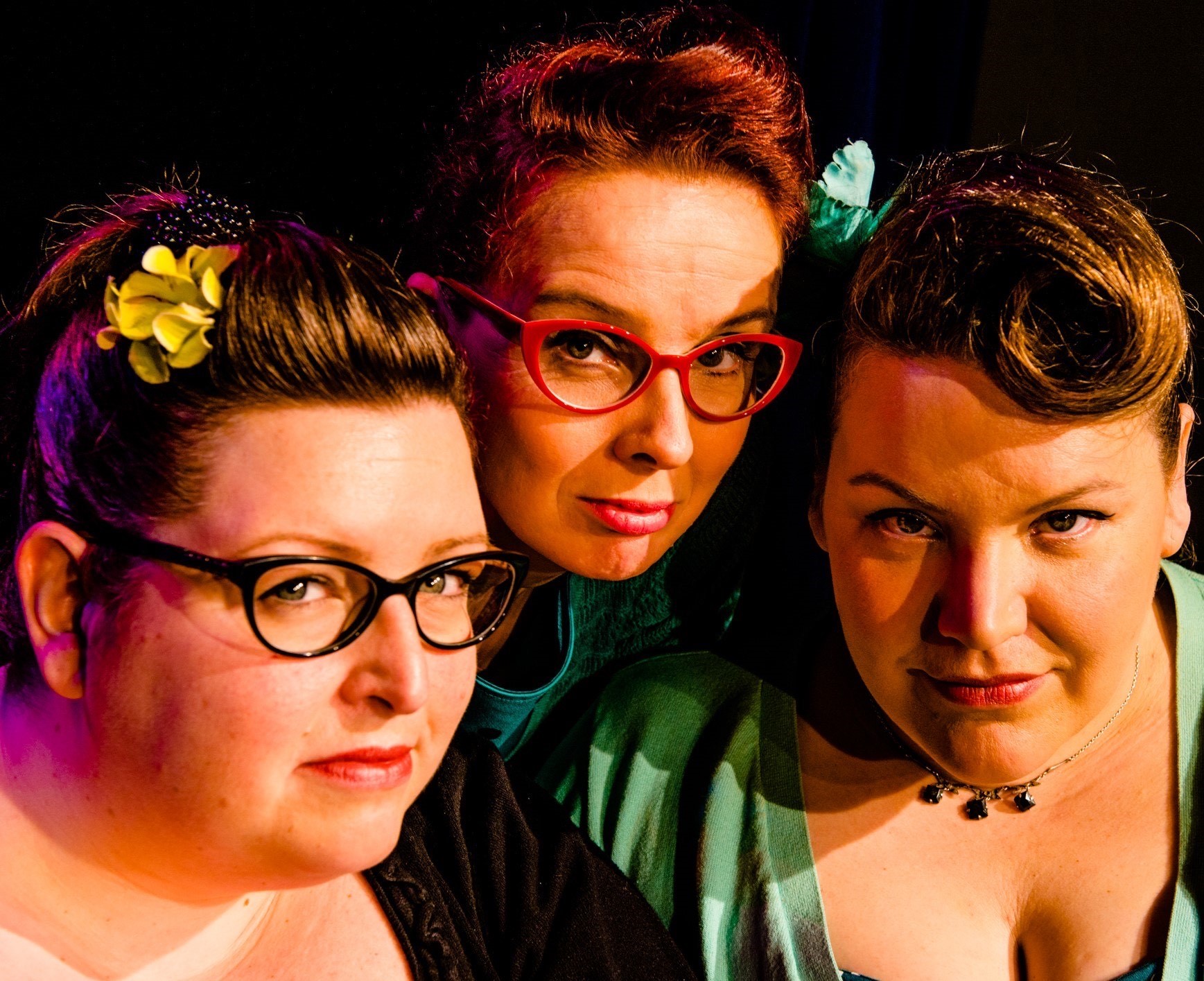 A Christmas Carol, een heerlijke  muzikale kerstvoorstelling door The Alluring Ajettes op de Kerstmarkt Wijhe  