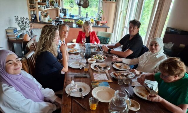 Dareen uit Syrië: Samen eten als brug tussen culturen