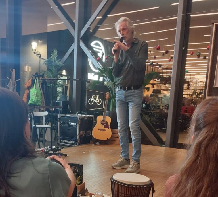 Beste wensen van Hans Groote Schaarsberg