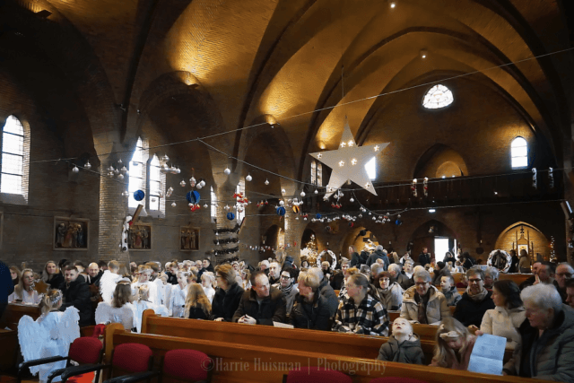 Fotoreportage Kindje Wiegen in Mariënheem