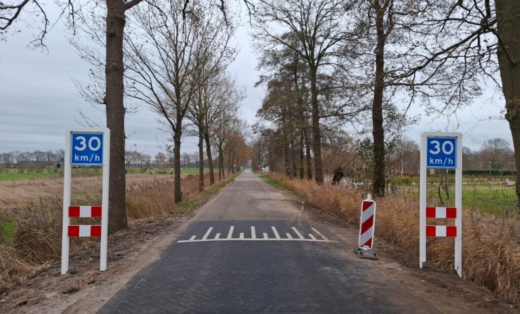 Salland deze Week: Stuk veiliger bij Ivoor en Flierefluiter (als chauffeurs zich aan nieuwe snelheid houden)