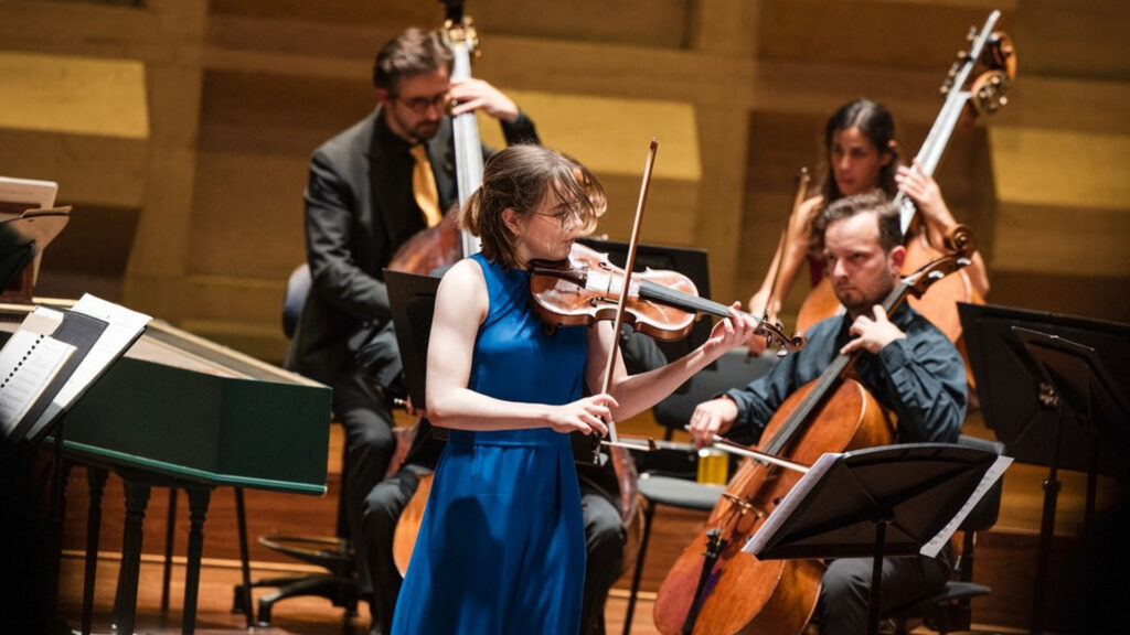 Concert violiste Kira van der Woerd en pianist Philip Karmanov in Olst