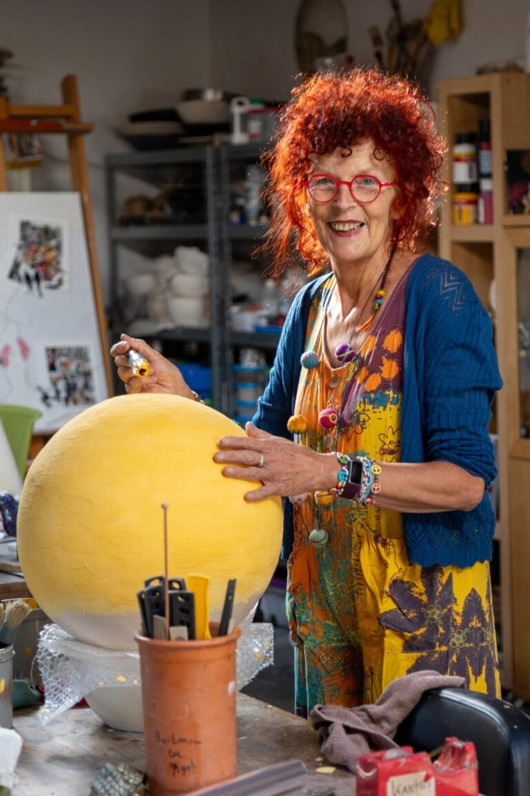 Salland Toont Henny Schaapman van Atelier de Verbeelding in Wijhe