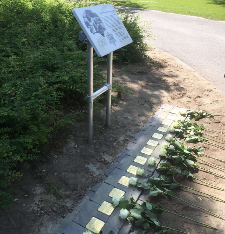Dodenherdenking bij Brinkgreven in Deventer