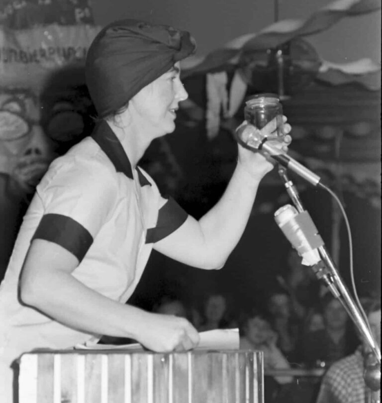 ‘De schoonmaakster van het gemeentehuis’ en oud- raadslid Rita van Raaij (88) overleden