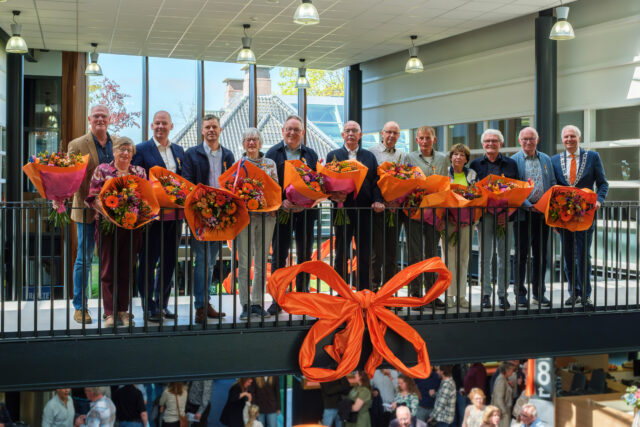 13 inwoners uit de gemeente Raalte gedecoreerd met een Koninklijke onderscheiding