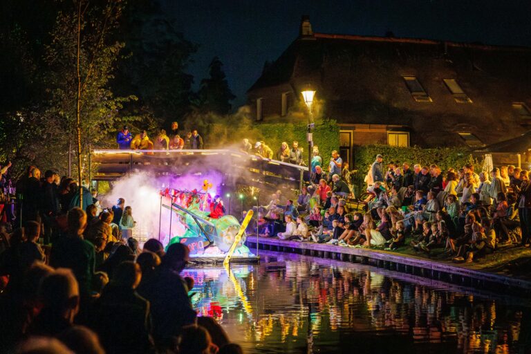Tradities blijven van grote waarde bij vernieuwde Gondelvaart Giethoorn 2026