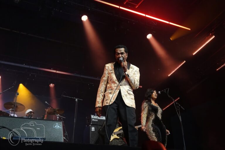Bobby Rush op laatste dag Ribs & Blues
