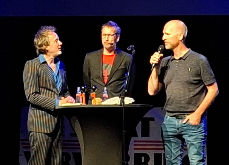 Recensie: Van televisie naar theater: De Staat van Verwarring in Raalte